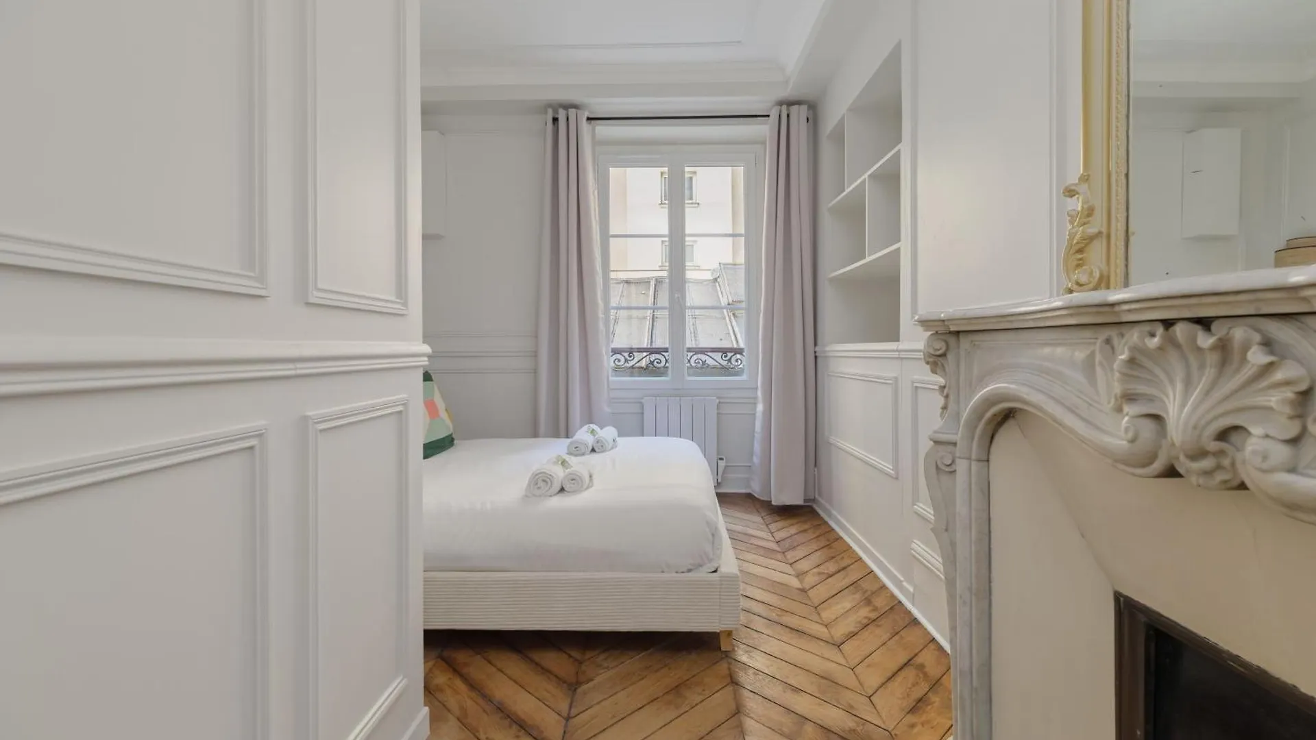 Appartamento Poetic Stay - Saint Lazare Parigi