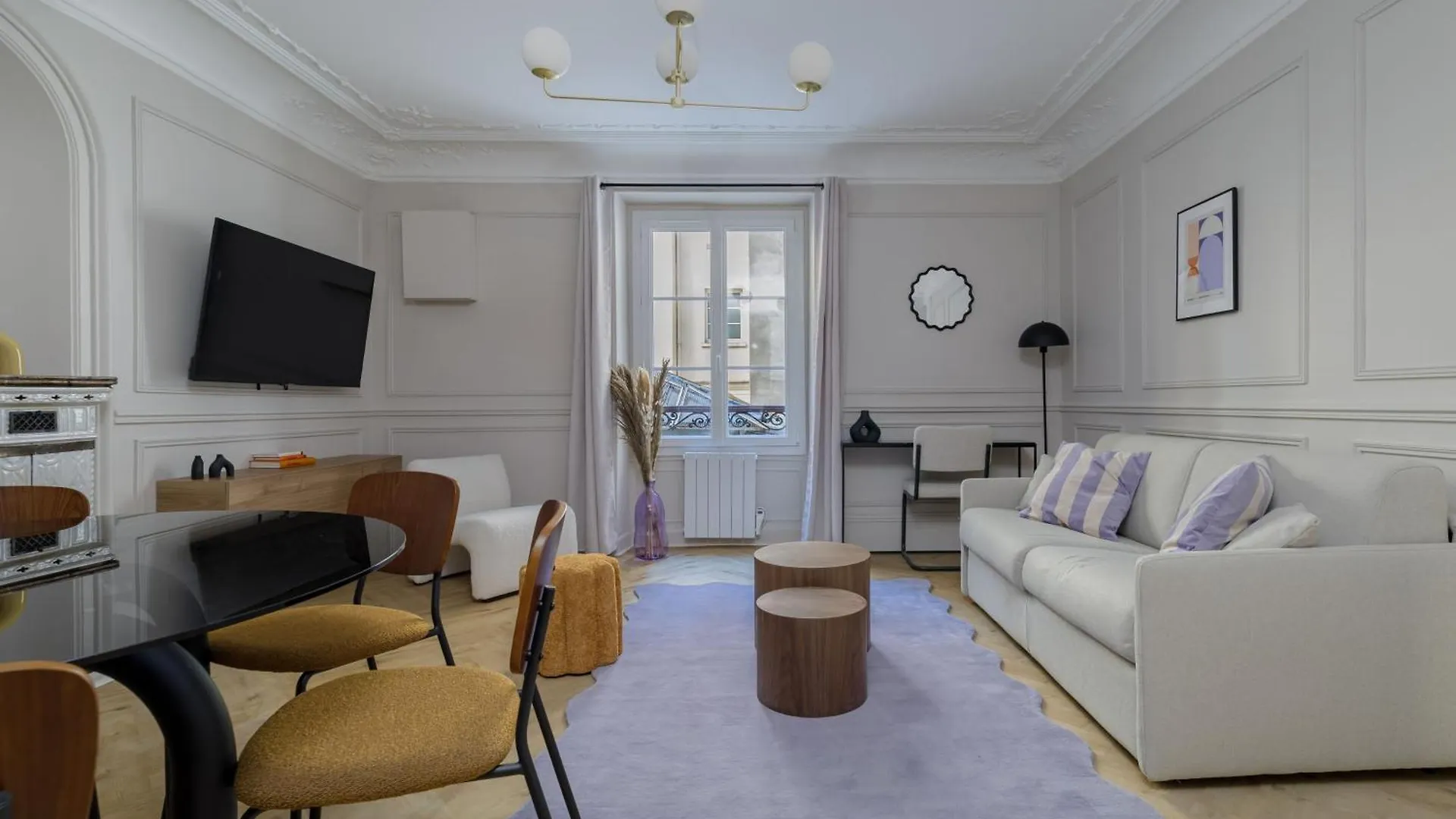 Poetic Stay - Saint Lazare Paris Appartement