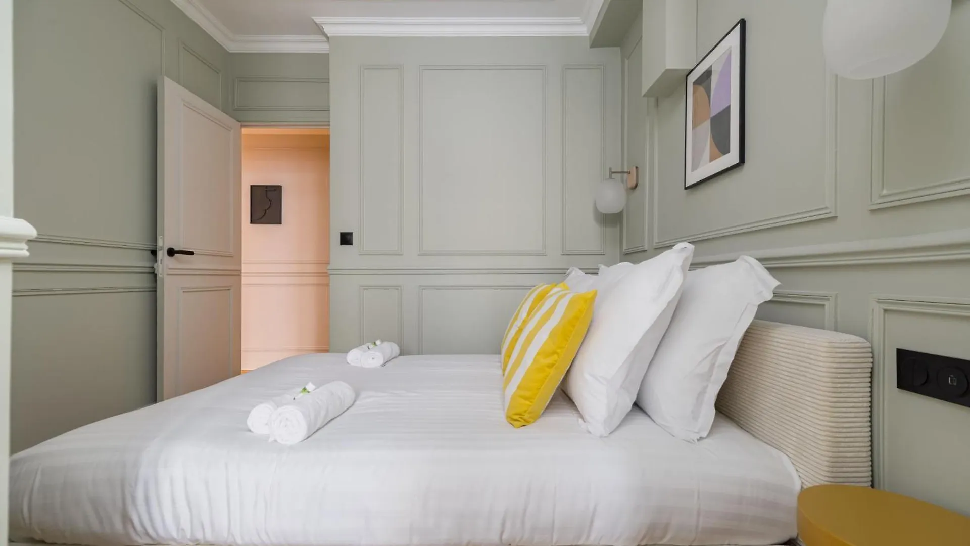 Poetic Stay - Saint Lazare Parigi Appartamento